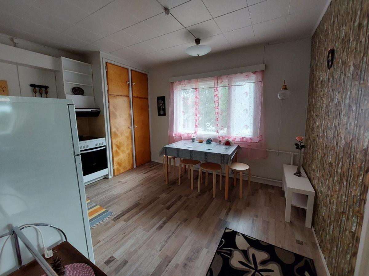 Lana Guest House Simpele Bagian luar foto