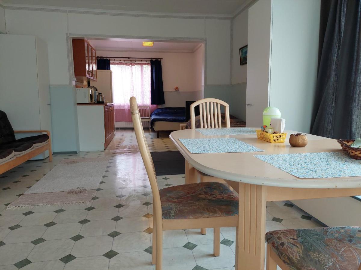 Lana Guest House Simpele Bagian luar foto