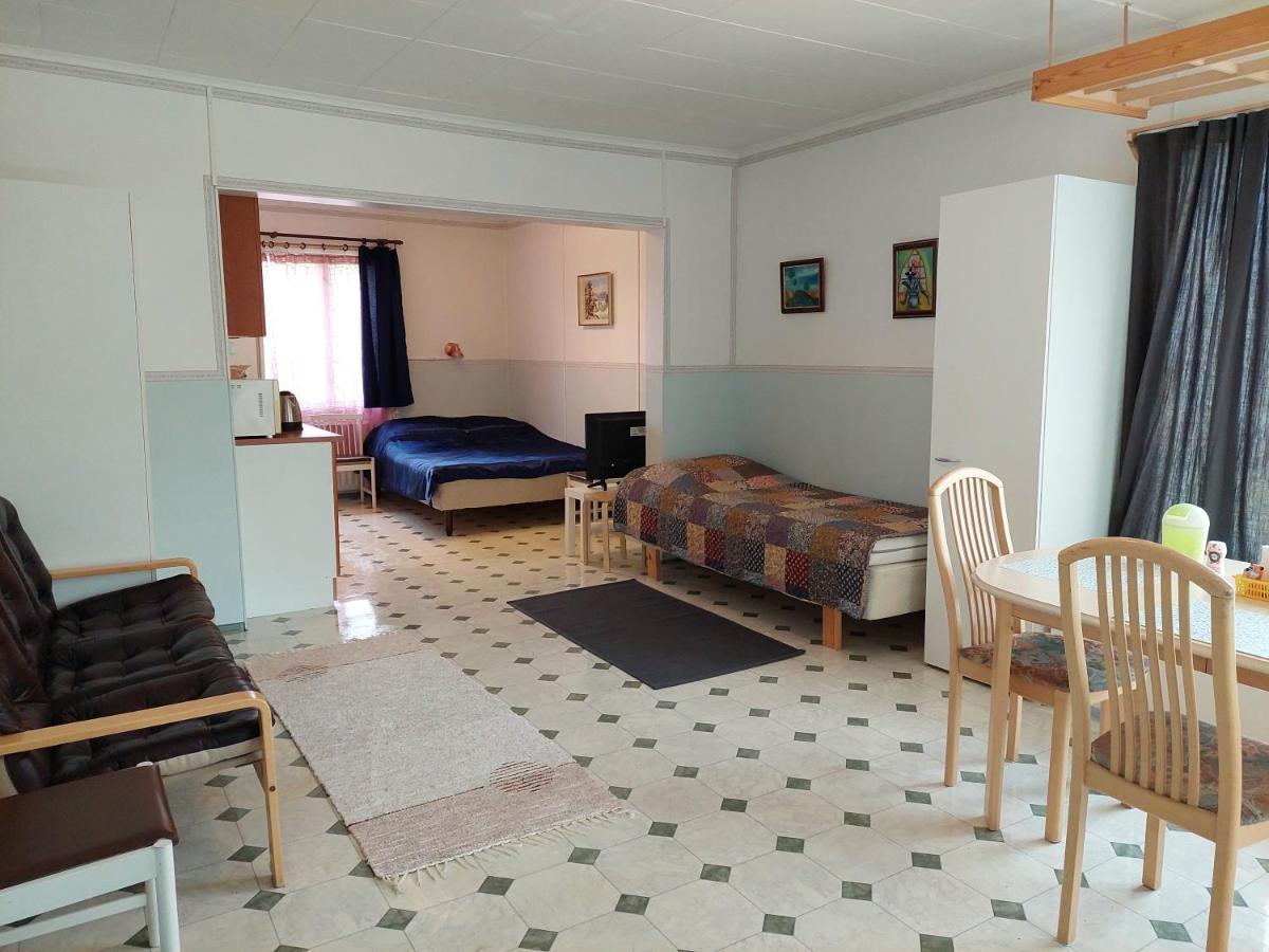 Lana Guest House Simpele Bagian luar foto